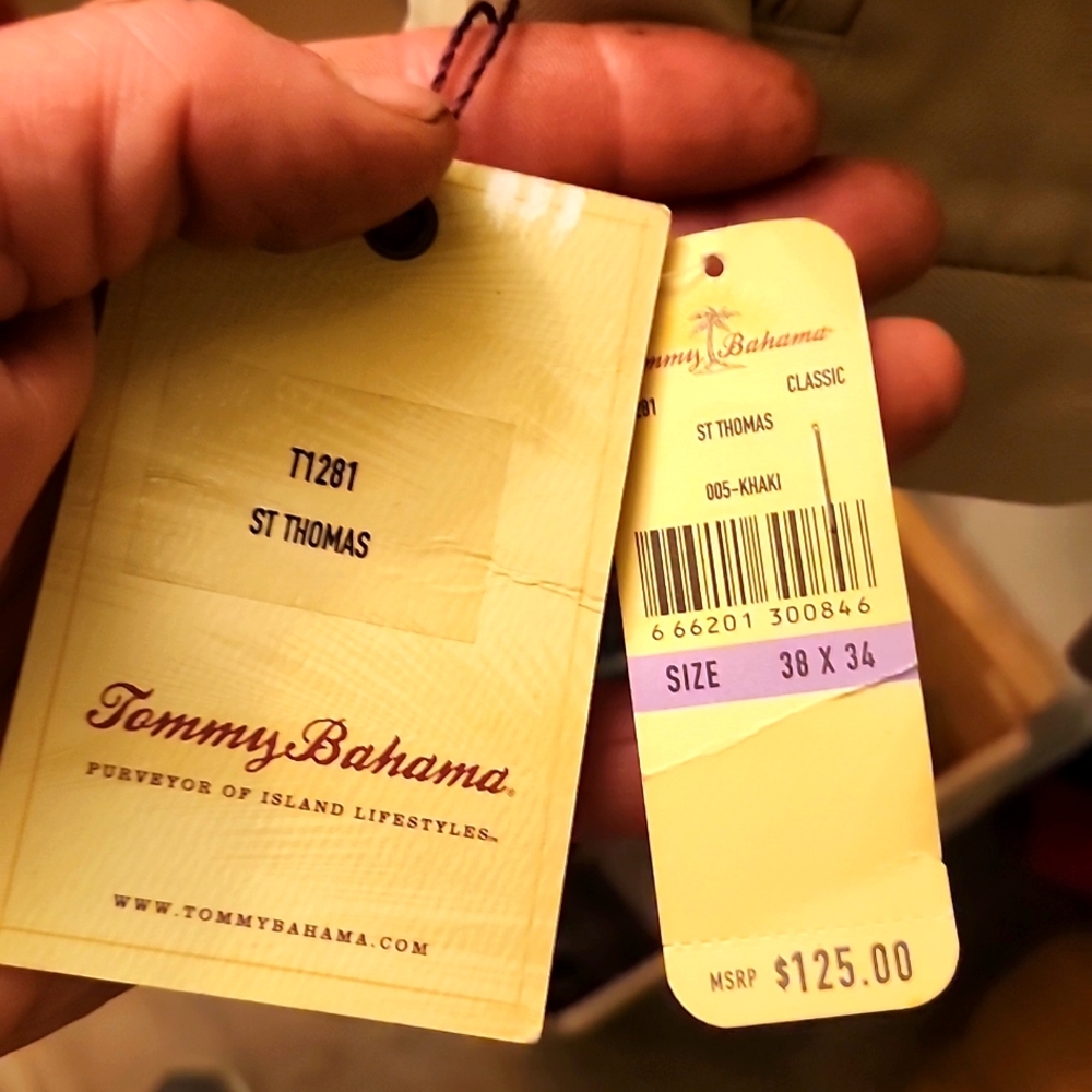 Tommy Bahama 38x34  color ST THOMAS CLASSIC